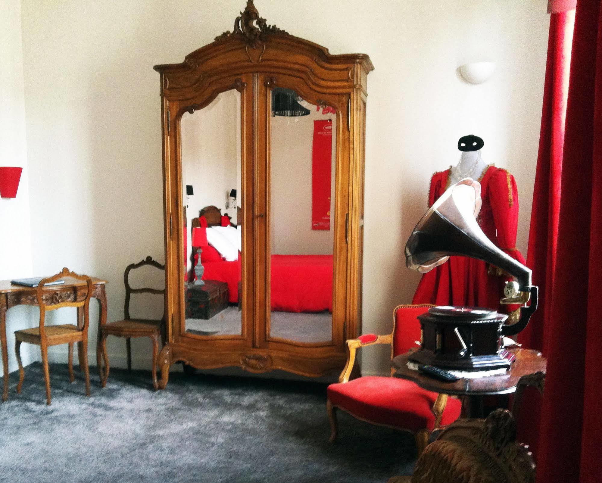 Auberge Du Puits Суяк Екстер'єр фото